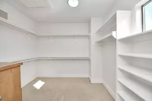 2911 Chartres St, Houston, TX 77004 - Photo 32