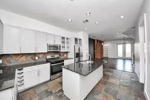 2911 Chartres St, Houston, TX 77004 - Photo 1