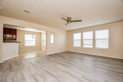 10439 Lauren Creek Drive, Baytown, TX 77523 - Photo 16