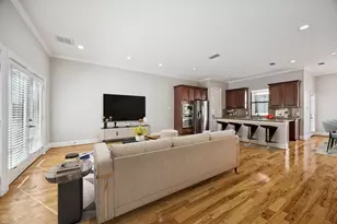 6021 Hamman St, Houston, TX 77007 - Photo 2