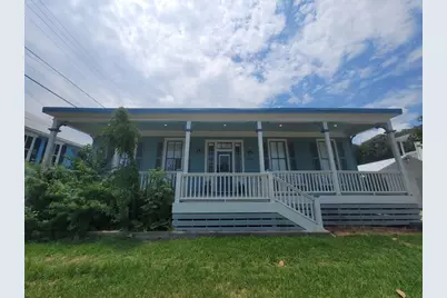 1409 Moody Street, Galveston, TX 77550 - Photo 2