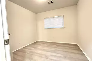6818 Hampden Point Ct, Houston, TX 77040 - Photo 14