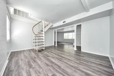 2711 Briarhurst Drive #18, Houston, TX 77057 - Photo 24