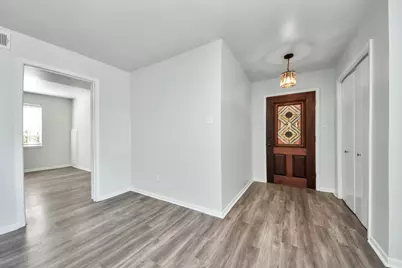 2711 Briarhurst Drive #18, Houston, TX 77057 - Photo 30