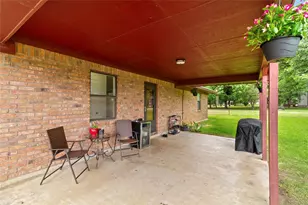 110 N Ave D, Wortham, TX 76693 - Photo 18