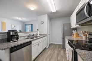 196 Goldenrod, Livingston, TX 77351 - Photo 8