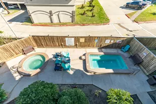 6300 Seawall Blvd, Galveston, TX 77551 - Photo 22