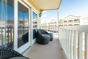 6300 Seawall Blvd, Galveston, TX 77551 - Photo 20