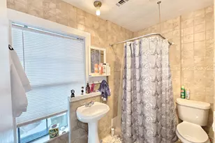 7931 Scanlock St, Houston, TX 77012 - Photo 14