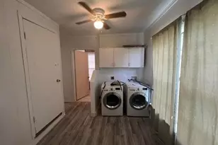 7931 Scanlock St, Houston, TX 77012 - Photo 8