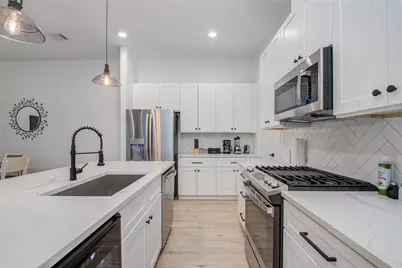 4109 Hare Street #A, Houston, TX 77020 - Photo 2