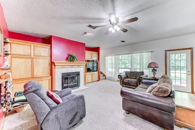 9881 Fosters Bend, Cleveland, TX 77328 - Photo 6