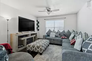 5423 Spring Walk, San Antonio, TX 78247 - Photo 12