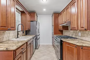 1199 Arthur St, Bridge City, TX 77611 - Photo 10