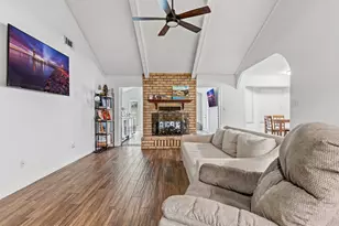 1199 Arthur St, Bridge City, TX 77611 - Photo 6