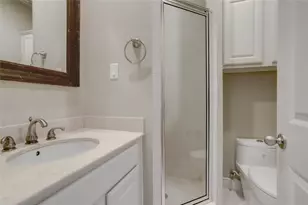 9133 Creekstone Lake Dr, Houston, TX 77054 - Photo 22