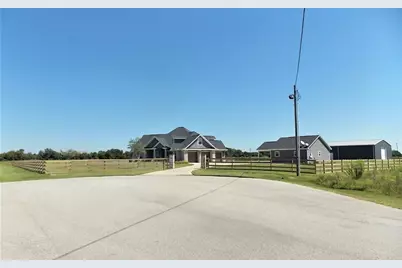 13695 Ponderosa Trail, Beaumont, TX 77713 - Photo 4