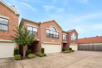 3576 Link Valley Drive, Houston, TX 77025 - Photo 2