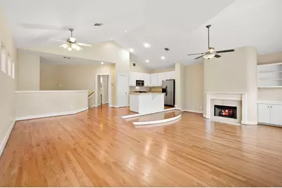 3576 Link Valley Drive, Houston, TX 77025 - Photo 14