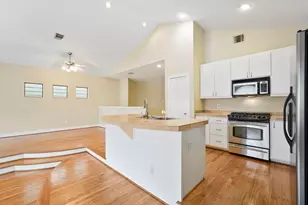 3576 Link Valley Dr., Houston, TX 77025 - Photo 10