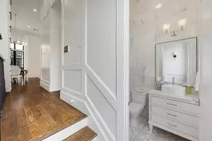 1327 Peden St, Houston, TX 77006 - Photo 6