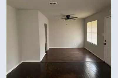 6122 Glenhurst Drive, Houston, TX 77033 - Photo 2