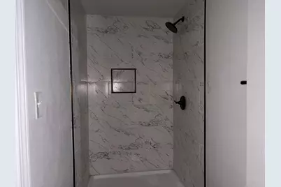 6122 Glenhurst Drive, Houston, TX 77033 - Photo 12