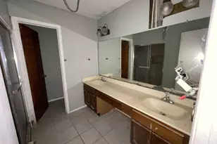 3180 N Buckingham Ct, Brownsville, TX 78526 - Photo 10