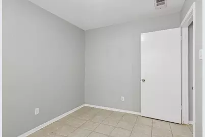 3641 N Macgregor Way #31, Houston, TX 77004 - Photo 16