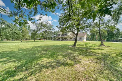 26 Woodland Hills Drive, Huntsville, TX 77320 - Photo 4