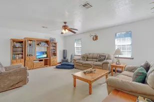 26 Woodland Hills Dr, Huntsville, TX 77320 - Photo 30