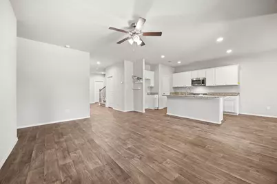14161 Redwood Forest Trail, Conroe, TX 77384 - Photo 6