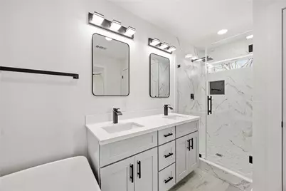 1501 Cavalcade Street, Houston, TX 77009 - Photo 8