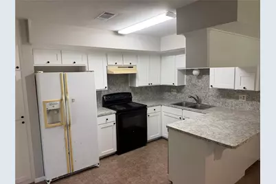 719 Pine Terrace Road, Prairie View, TX 77445 - Photo 4