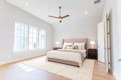 11069 Chatterton Drive, Houston, TX 77043 - Photo 6