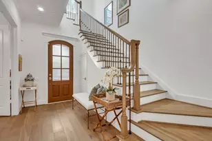 1216 Mosaico Ln, Houston, TX 77055 - Photo 2