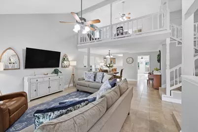 330 W Pineshadows Drive, Sour Lake, TX 77659 - Photo 6