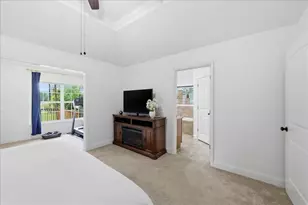 330 W Pineshadows Dr, Sour Lake, TX 77659 - Photo 18