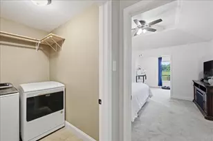330 W Pineshadows Dr, Sour Lake, TX 77659 - Photo 28