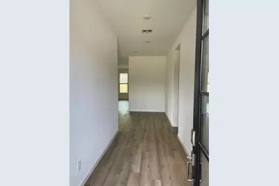 2820 Mackinac Bay Drive, Texas City, TX 77568 - Photo 2