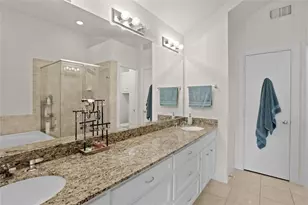 2710 Hullsmith Dr, Houston, TX 77063 - Photo 4