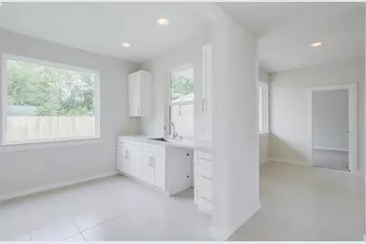 4501 Stassen Street, Houston, TX 77051 - Photo 14