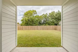 4501 Stassen St, Houston, TX 77051 - Photo 32
