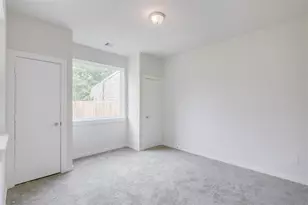 4501 Stassen St, Houston, TX 77051 - Photo 18