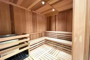 401 W 25th St St, Houston, TX 77008 - Photo 26