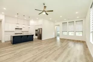 10222 Bison Dr, Manvel, TX 77583 - Photo 10