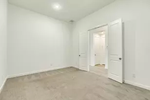 10222 Bison Dr, Manvel, TX 77583 - Photo 6