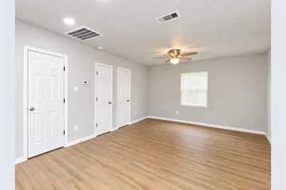 15521 Highway 6, Santa Fe, TX 77517 - Photo 12