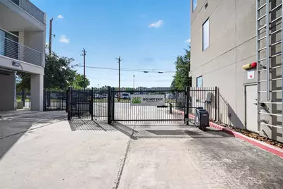 2401 Crawford Street #B209, Houston, TX 77004 - Photo 36