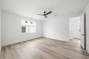 313 N Nagle St, Houston, TX 77003 - Photo 26